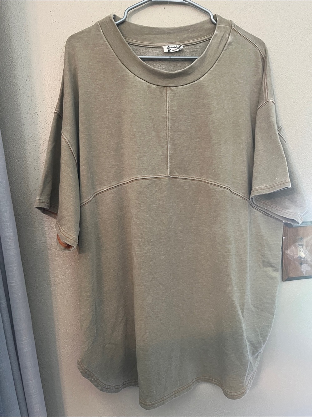 Relaxed Short Sleeve Tee in Olive Green for Women
